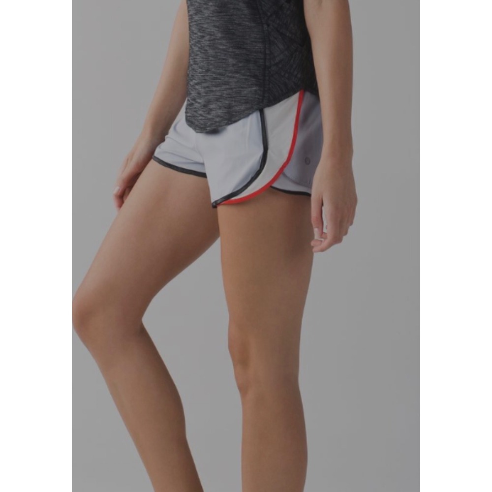Lululemon Super Squad Short 4 Silver Fox Angel Wing Black Coral‎ 3" Running